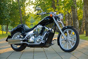 Тест-драйв ABSолютного чоппера, Honda VT1300C Fury 2010
